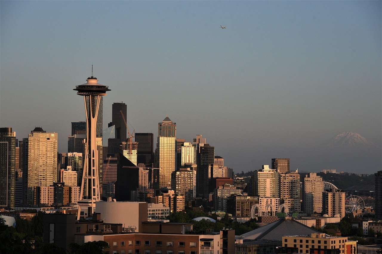 #13 - Seattle, WA: Overhyped, Overpriced, and Overwhelmed in Summer (Image Credits: Pixabay)